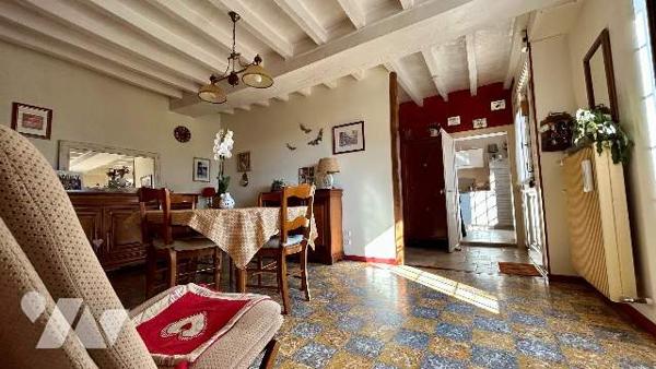 Maison de campagne sur 1ha de terrain