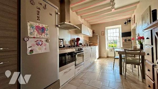 Maison de campagne sur 1ha de terrain