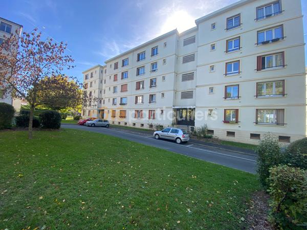 Vente Appartement64 m² - 4 Pièces - SAINTE GENEVIEVE DES BOIS (91700)