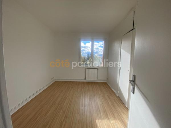 Vente Appartement64 m² - 4 Pièces - SAINTE GENEVIEVE DES BOIS (91700)