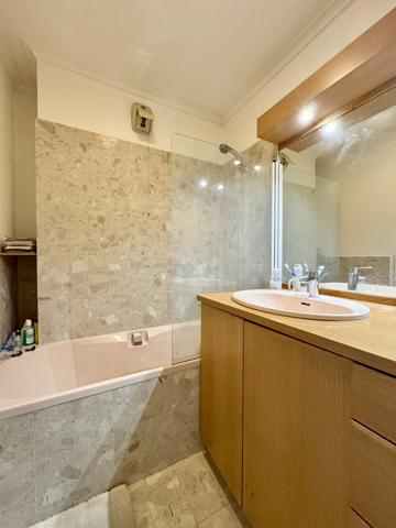 Appartement  3 pièce(s)  2 chambre(s)  72.18 m²