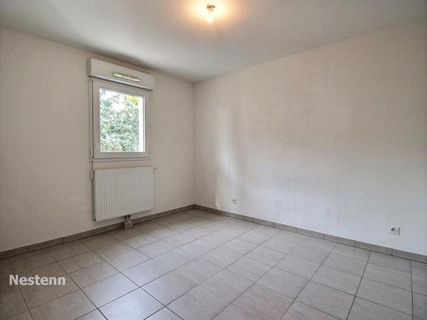Appartement Avignon 2 pièce(s) 41.19 m2 proche remparts terrasse et parking