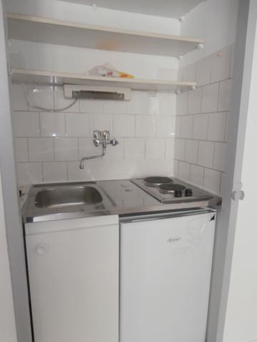 Appartement  de type 1 à Marseille 13005 quartier La timone.