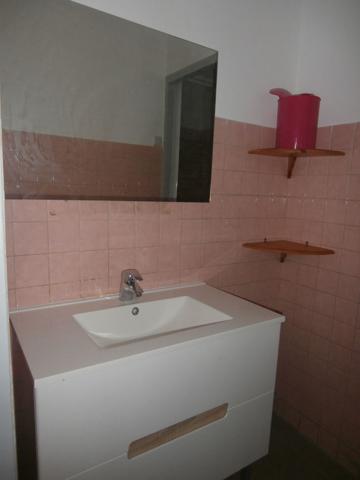 Appartement  de type 1 à Marseille 13005 quartier La timone.