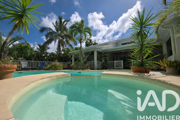 Maison à vendre 7 pièces 165 m² Saint-Pierre