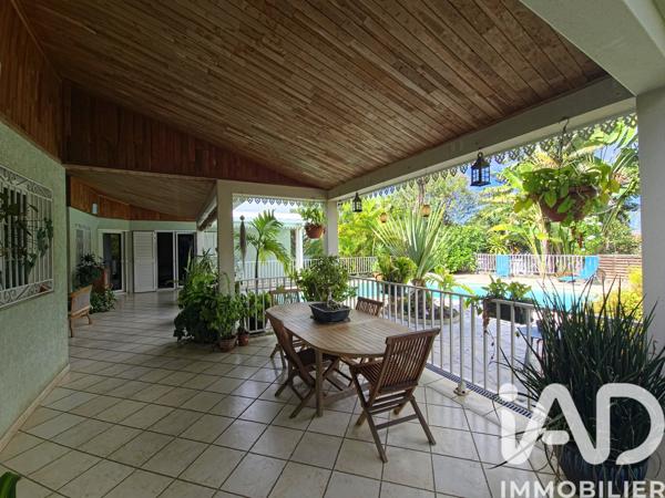 Maison à vendre 7 pièces 165 m² Saint-Pierre