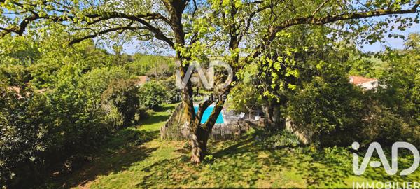 Maison à vendre 11 pièces 273 m² Fontenay-le-Comte