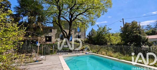 Maison à vendre 11 pièces 273 m² Fontenay-le-Comte