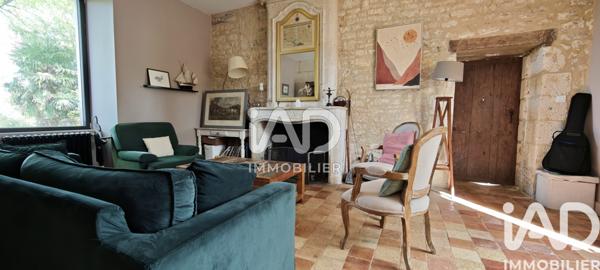 Maison à vendre 11 pièces 273 m² Fontenay-le-Comte