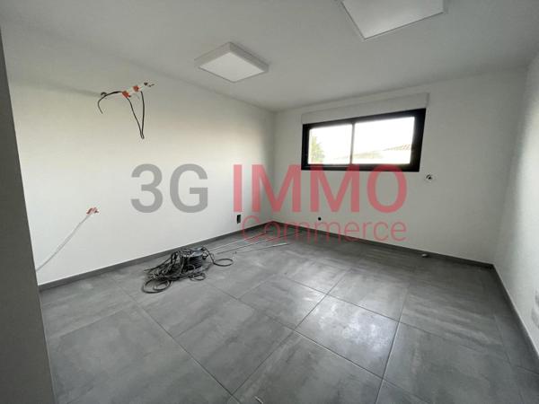 Location / Bureaux à Niort (79000)