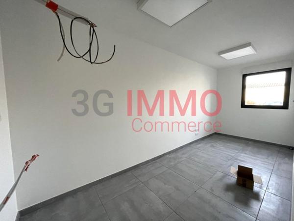 Location / Bureaux à Niort (79000)