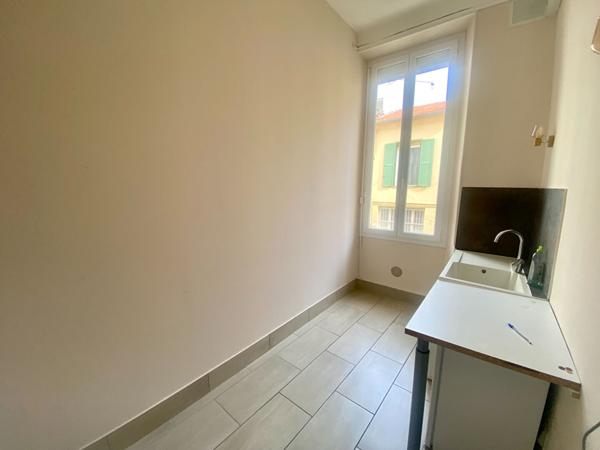 Local commercial Cannes 100 m2