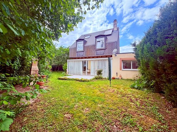 Maison 6 pièces 4 chambres SAVIGNY LE TEMPLE - PLESSIS LE ROI