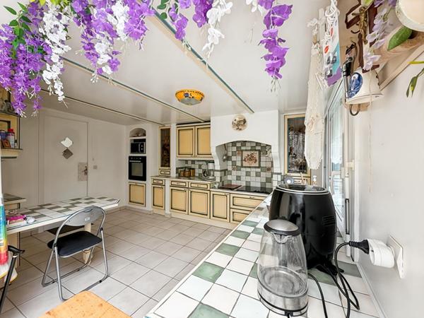 Maison 6 pièces 4 chambres SAVIGNY LE TEMPLE - PLESSIS LE ROI