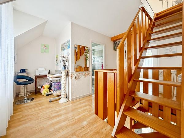 Maison 6 pièces 4 chambres SAVIGNY LE TEMPLE - PLESSIS LE ROI
