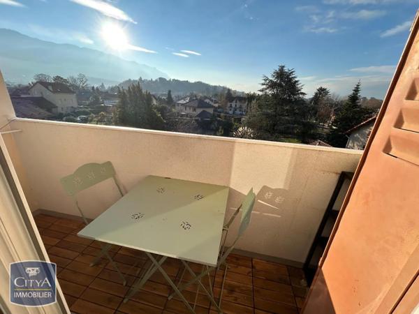 Appartement à louer 2 pièces 52.2m²