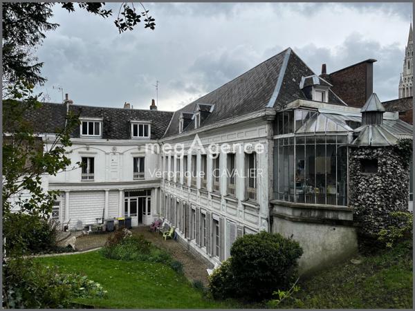 Maison à VALENCIENNES, 59300 - 20 pièces 500m²