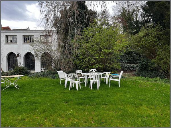 Maison à VALENCIENNES, 59300 - 20 pièces 500m²