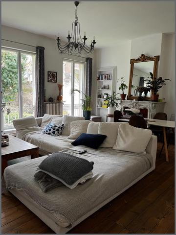 Maison à VALENCIENNES, 59300 - 20 pièces 500m²