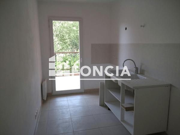Location Appartement 4 pièces 81.28 m² - 6610 ROUTE DEPARTEMENTALE 7 Roquebrune Sur Argens 83520