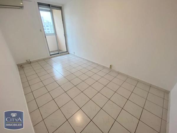 Appartement à louer 2 pièces 49m²