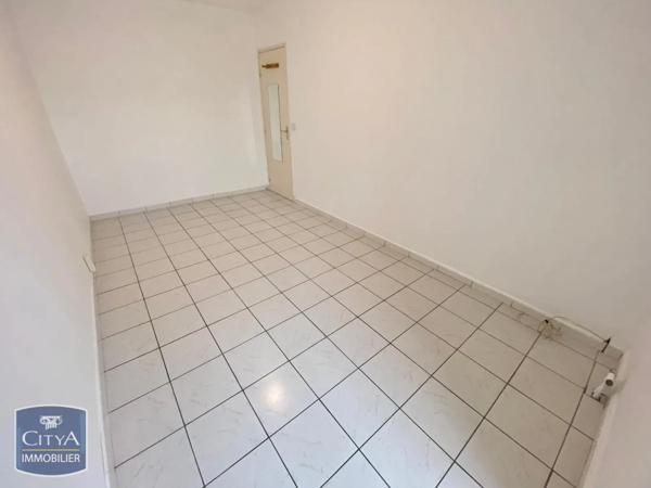 Appartement à louer 2 pièces 49m²