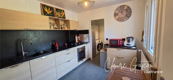 Appartement à vendre 4 pièces CHAMBERY (73) Duplex avec terrasse de 24 M², vue dégagée et garage