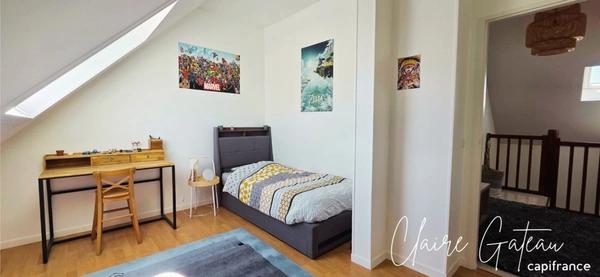 Appartement à vendre 4 pièces CHAMBERY (73) Duplex avec terrasse de 24 M², vue dégagée et garage