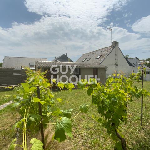 Maison rénovée plain pied - 2 chambres - jardin - garage