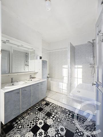 Appartement F2 à vendre  2 pièces - 64,19 m2 NANCY - 54