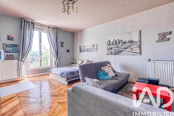 Maison à vendre 11 pièces 323 m² Dampmart