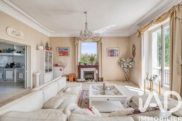 Maison à vendre 11 pièces 323 m² Dampmart