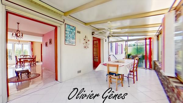 Maison individuelle - 7 pièces - 101 m² - 4 chambres - Bureau - Sous-sol et jardin