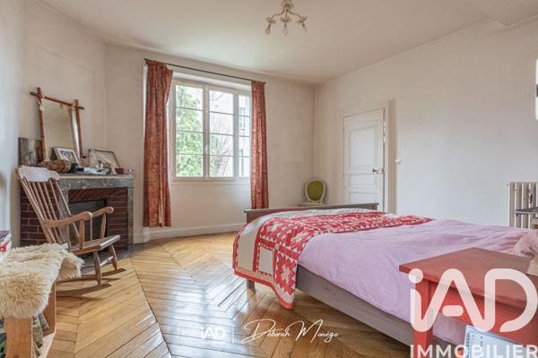 Maison à vendre 11 pièces 380 m² Mantes-la-Jolie