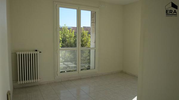 AIX EN PROVENCE - A LOUER - 2 PIECES PROCHE PLACE BELLEGARDE