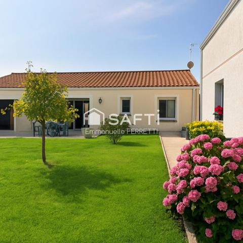 LES VOLUMES DE CETTE MAISON DE PLAIN PIED VOUS SEDUIRONT