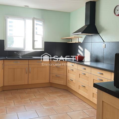 LES VOLUMES DE CETTE MAISON DE PLAIN PIED VOUS SEDUIRONT