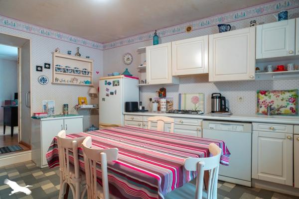 Maison à vendre 192 240 € Guilvinec 6 p 155 m² DPE F