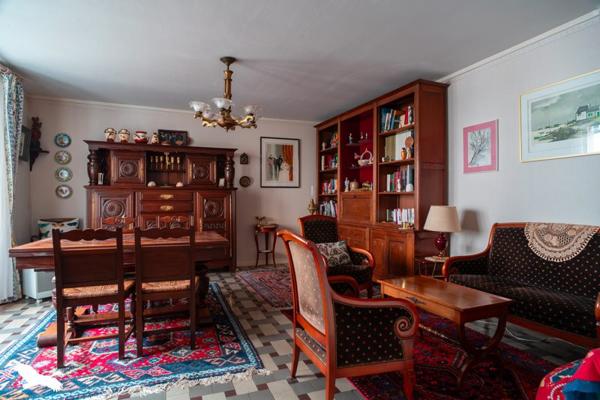 Maison à vendre 192 240 € Guilvinec 6 p 155 m² DPE F