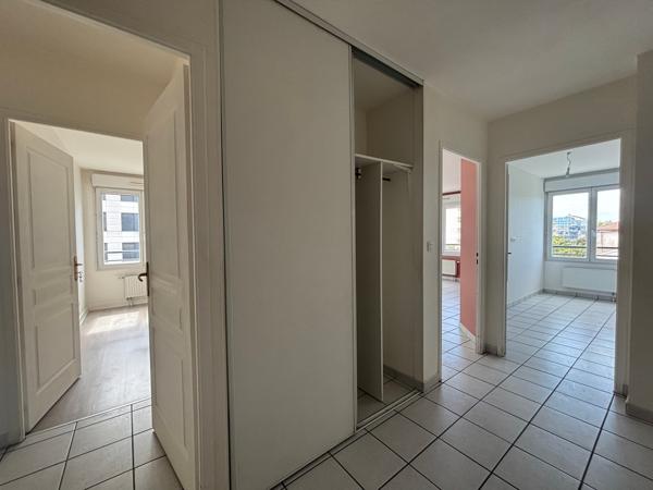 Appartement · Vente Bron (69500) 3 pièces · 72m²