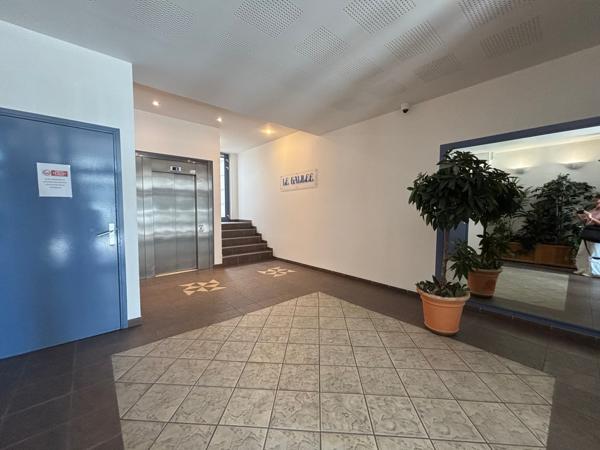 Appartement · Vente Bron (69500) 3 pièces · 72m²