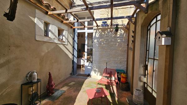 Appartement Nimes 2 pièce(s) 56.06 m2 + Dépendance de 20.23m²