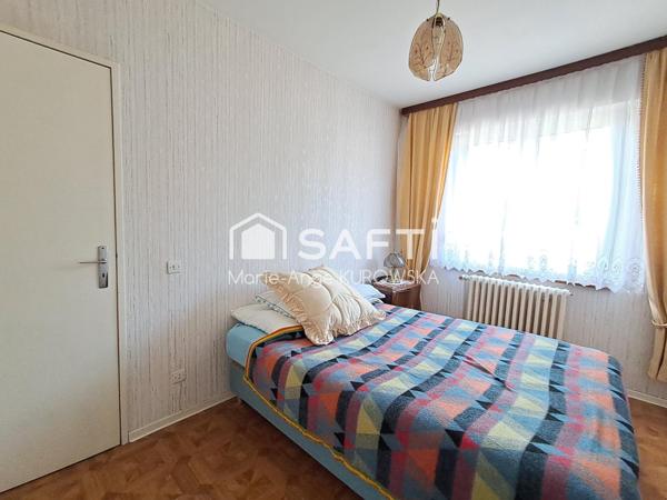 Pavillon plan pied surélevé avec sous sol complet