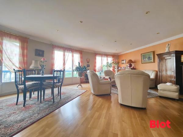 Appartement 5 pièce(s)