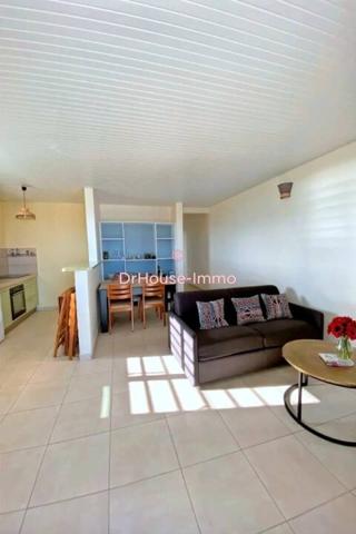 Appartement à louer 3 pièces de 74 m²