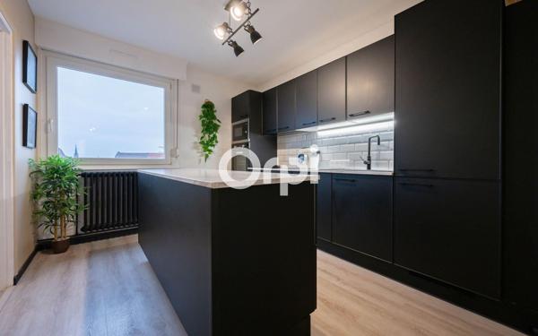 Appartement à vendre    4 pièces • 88 m2 Armentières