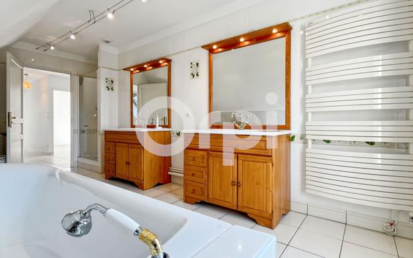 Maison à vendre    6 pièces • 161,66 m2 Gauville-la-Campagne