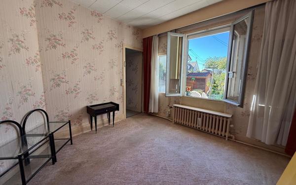 Maison à vendre    4 pièces • 64,47 m2 Villecresnes