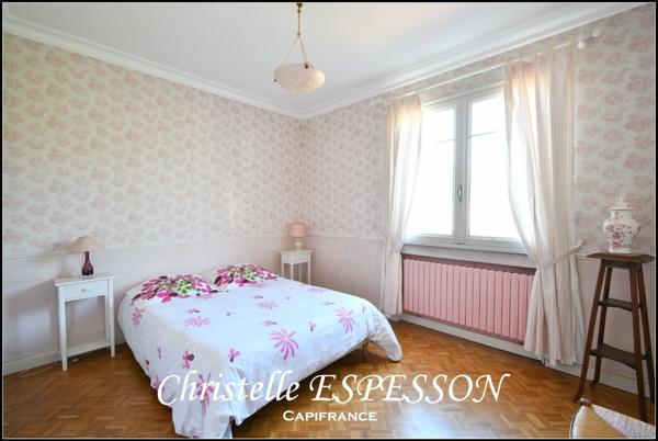 MAISON 5 PIECES AVEC JARDIN DE 530 M2 ET PATIO DE 45 M2 SUR MARMANDE CHENE VERT (47)