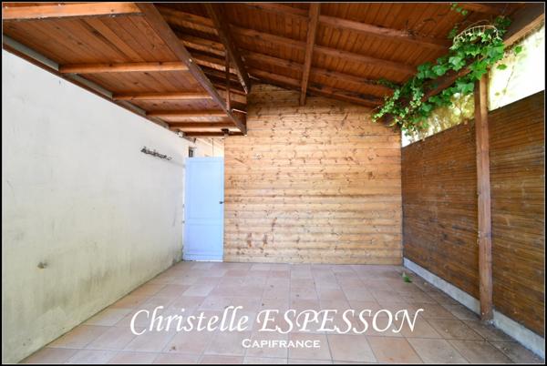 MAISON 5 PIECES AVEC JARDIN DE 530 M2 ET PATIO DE 45 M2 SUR MARMANDE CHENE VERT (47)